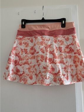 Tennis skirt size M new with tags